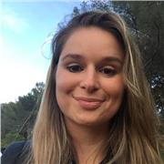 Professeur des écoles donne des cours particuliers en visio et corrige les devoirs à rendre (devoirs maison en mathématiques /dissertations/ commentaires de texte)